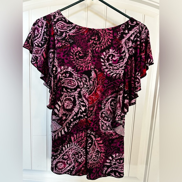 Top - Picture 2 of 2